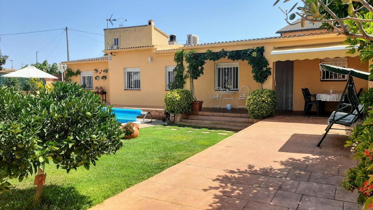 Chalet Vacacional Con Piscina Privada Y Barbacoa タラゴナ エクステリア 写真