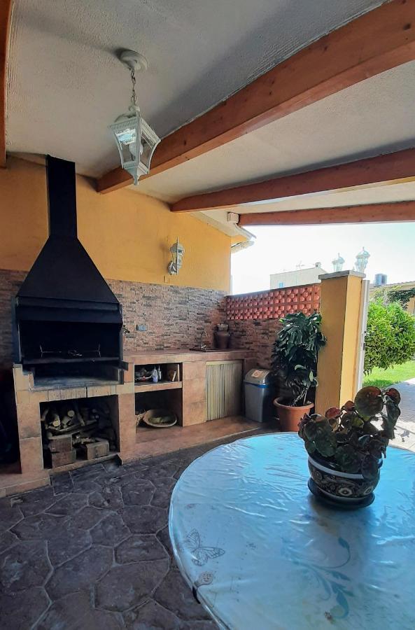 Chalet Vacacional Con Piscina Privada Y Barbacoa タラゴナ エクステリア 写真