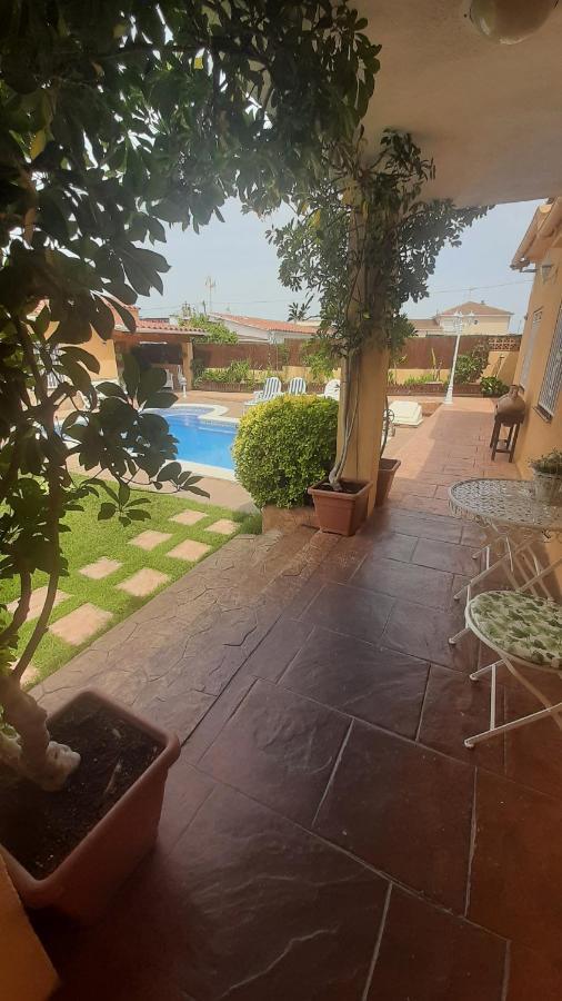 Chalet Vacacional Con Piscina Privada Y Barbacoa タラゴナ エクステリア 写真
